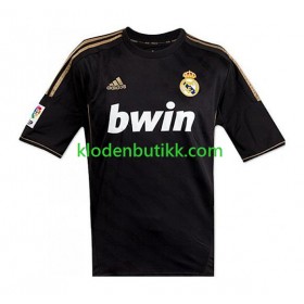 Real Madrid Borte Fotballdrakt 2011-2012 Kortermet